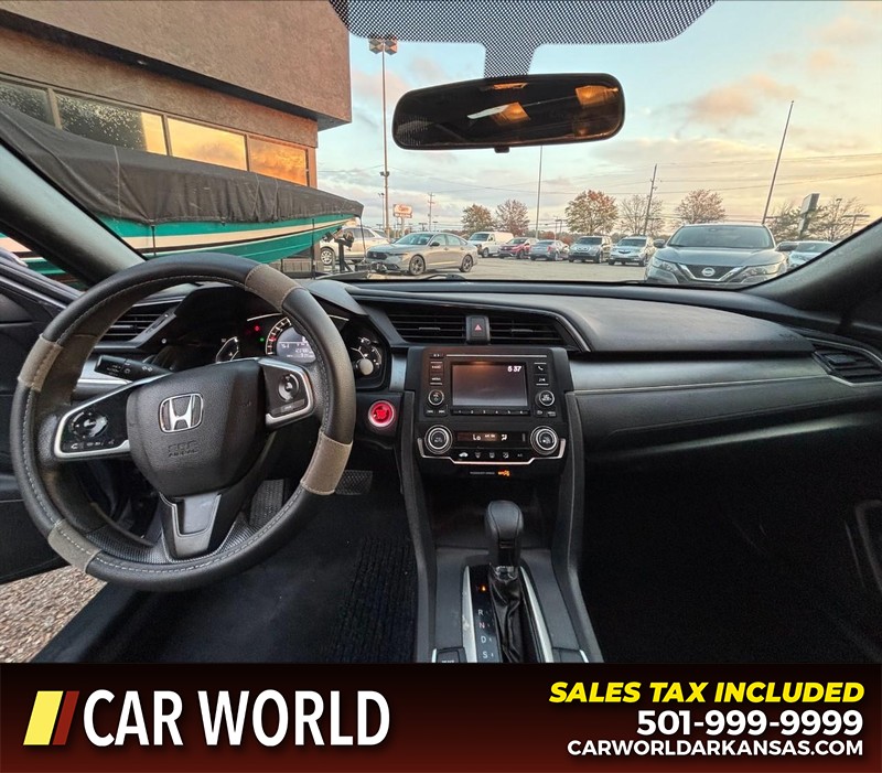 Honda Civic Coupe Vehicle Full-screen Gallery Image 16