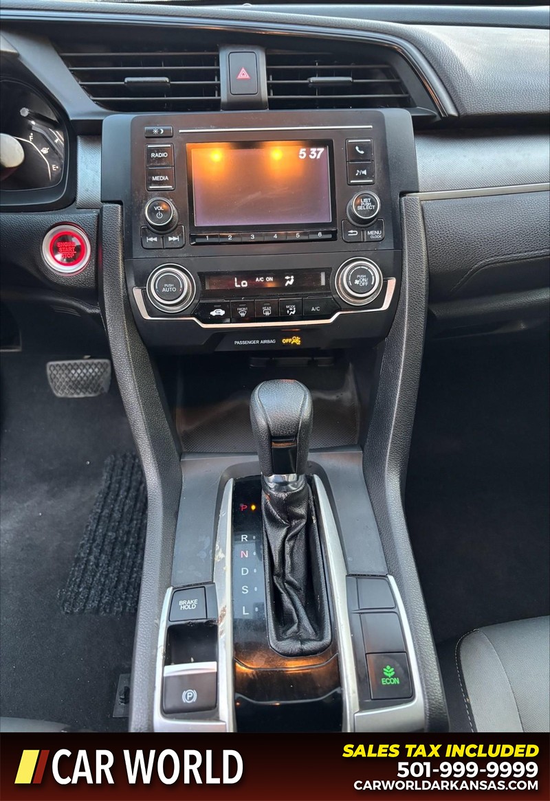 Honda Civic Coupe Vehicle Full-screen Gallery Image 17