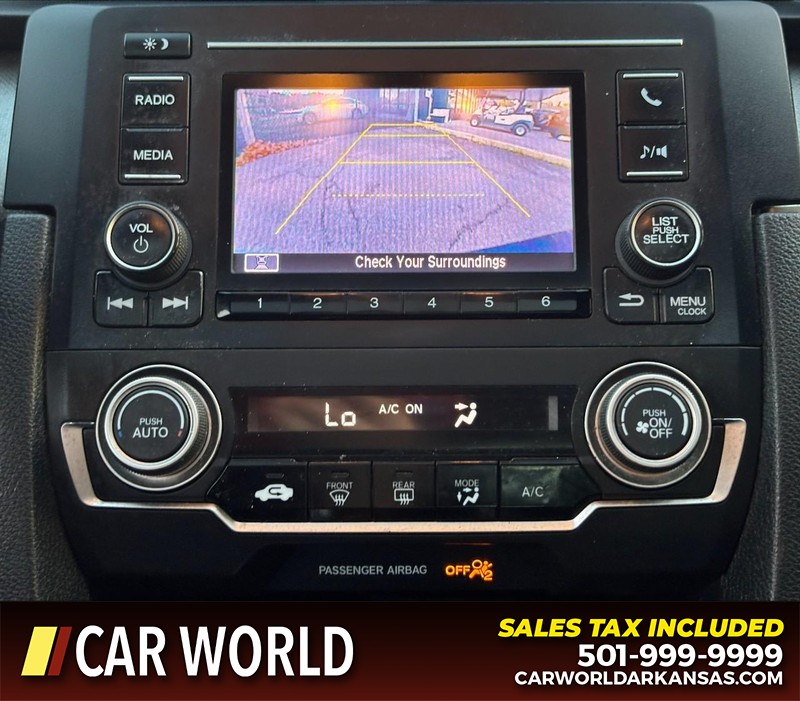 Honda Civic Coupe Vehicle Full-screen Gallery Image 18