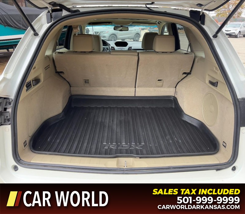 Acura RDX Vehicle Full-screen Gallery Image 6