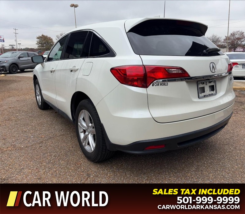 Acura RDX Vehicle Full-screen Gallery Image 7