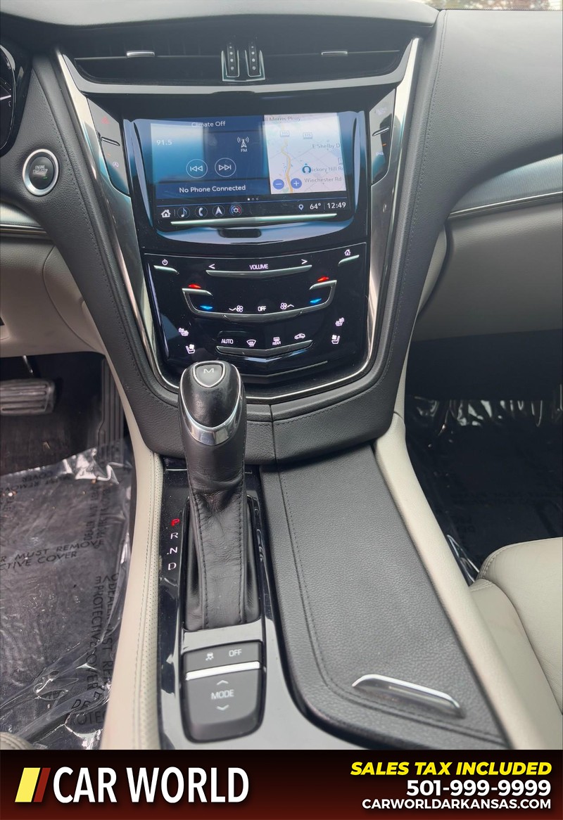 Cadillac CTS Sedan Vehicle Full-screen Gallery Image 19