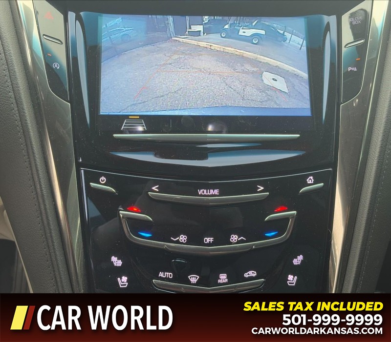 Cadillac CTS Sedan Vehicle Full-screen Gallery Image 20