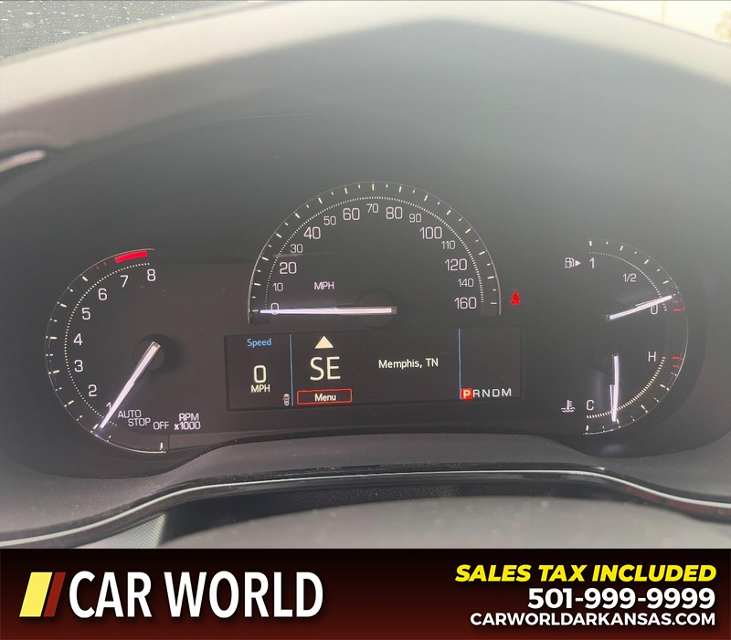 Cadillac CTS Sedan Vehicle Full-screen Gallery Image 21