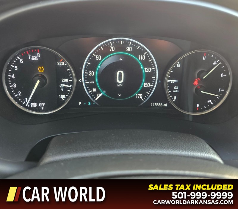 Buick LaCrosse Vehicle Full-screen Gallery Image 17