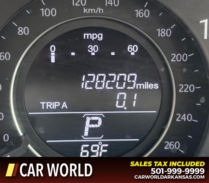 Honda Accord Sedan Vehicle Full-screen Gallery Image 15