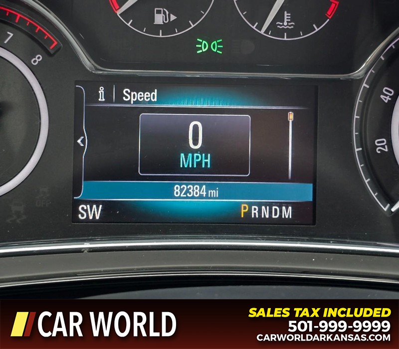 Buick Regal Vehicle Full-screen Gallery Image 16