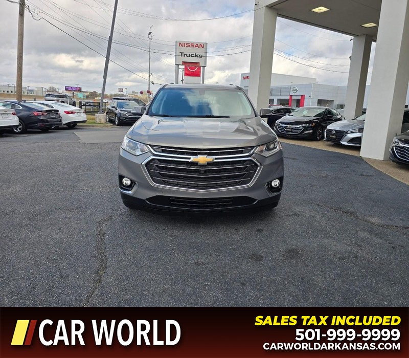 Chevrolet Traverse Vehicle Full-screen Gallery Image 2