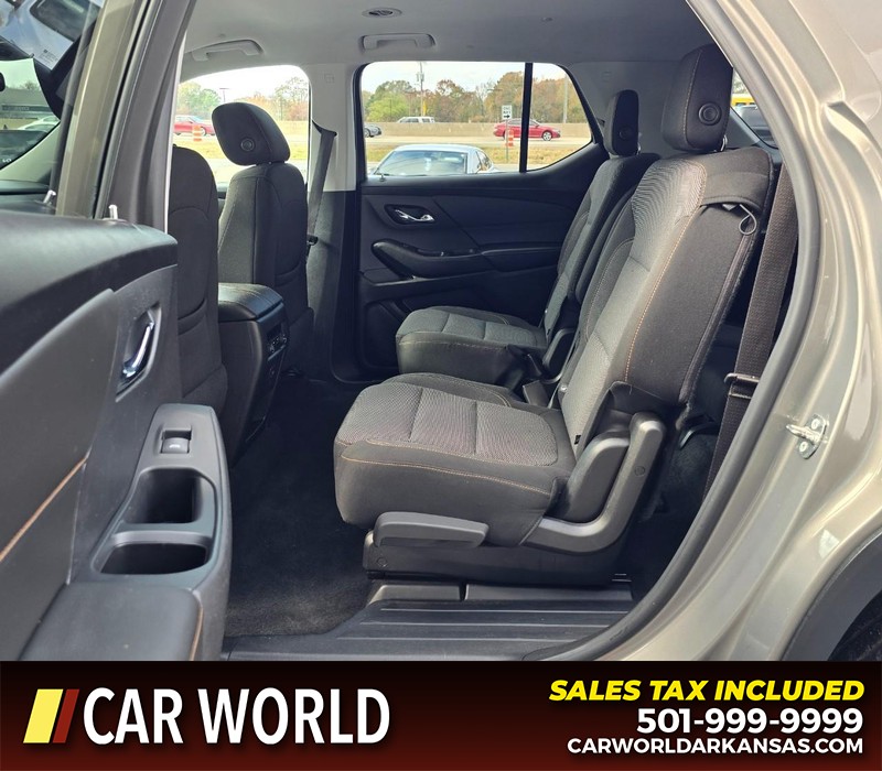 Chevrolet Traverse Vehicle Full-screen Gallery Image 10