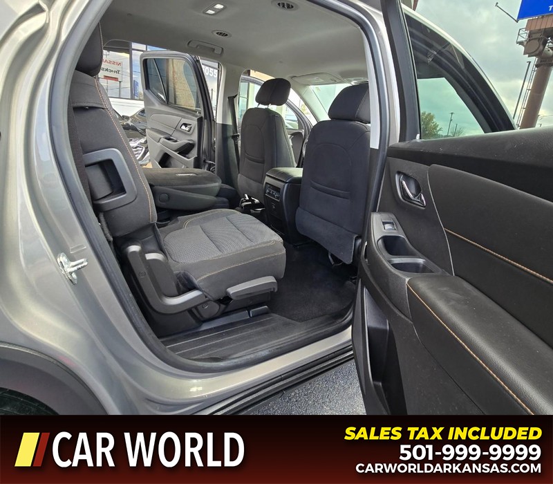 Chevrolet Traverse Vehicle Full-screen Gallery Image 13