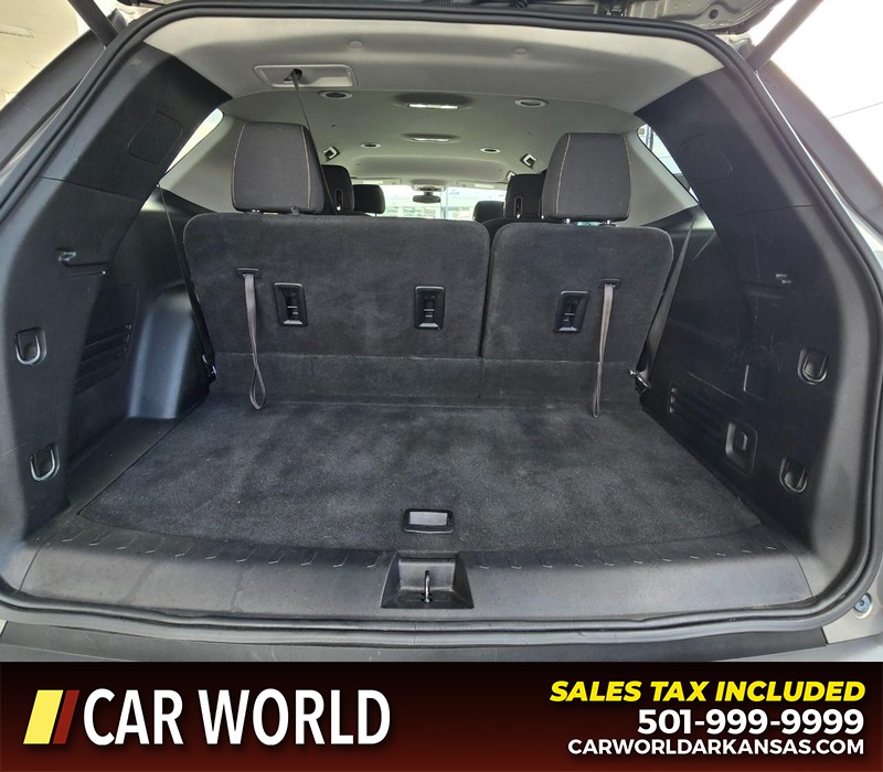 Chevrolet Traverse Vehicle Full-screen Gallery Image 15