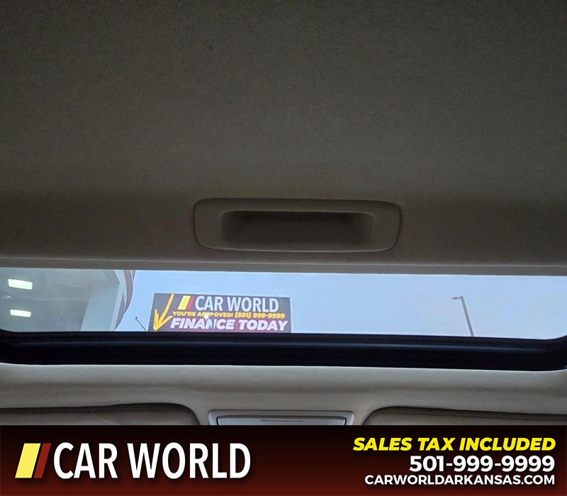 Honda Accord Sedan Vehicle Full-screen Gallery Image 19