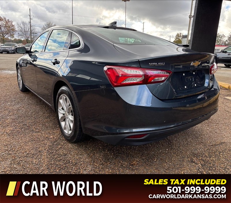 Chevrolet Malibu Vehicle Full-screen Gallery Image 7