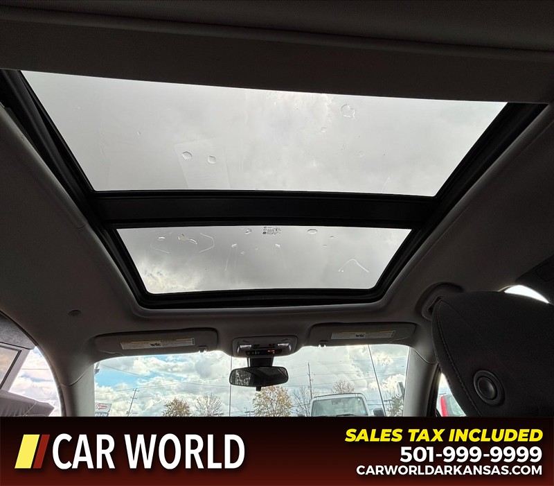 Chevrolet Malibu Vehicle Full-screen Gallery Image 12