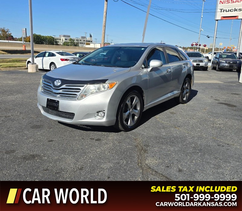 Toyota Venza Vehicle Full-screen Gallery Image 3