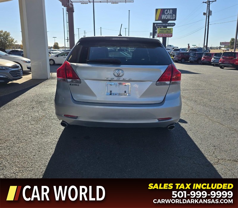 Toyota Venza Vehicle Full-screen Gallery Image 5