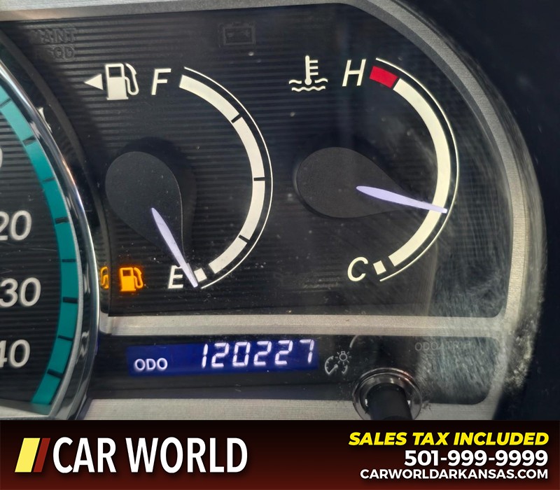 Toyota Venza Vehicle Full-screen Gallery Image 16