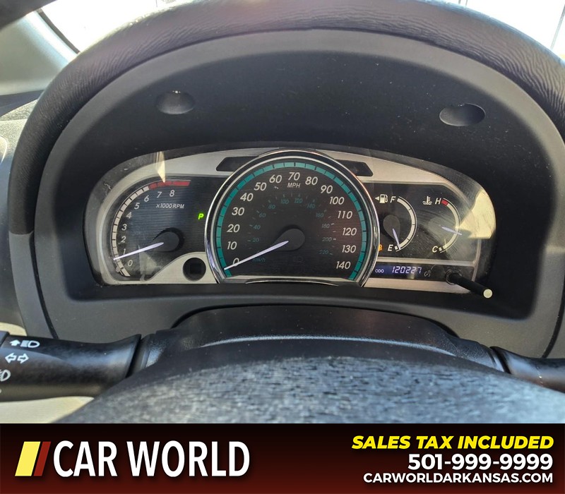 Toyota Venza Vehicle Full-screen Gallery Image 17