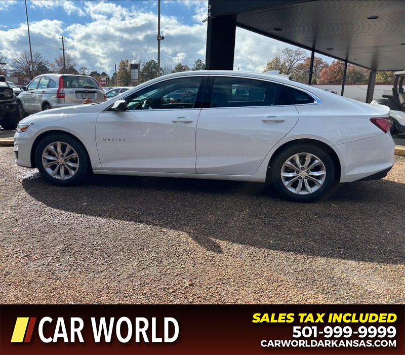 Chevrolet Malibu Vehicle Full-screen Gallery Image 8