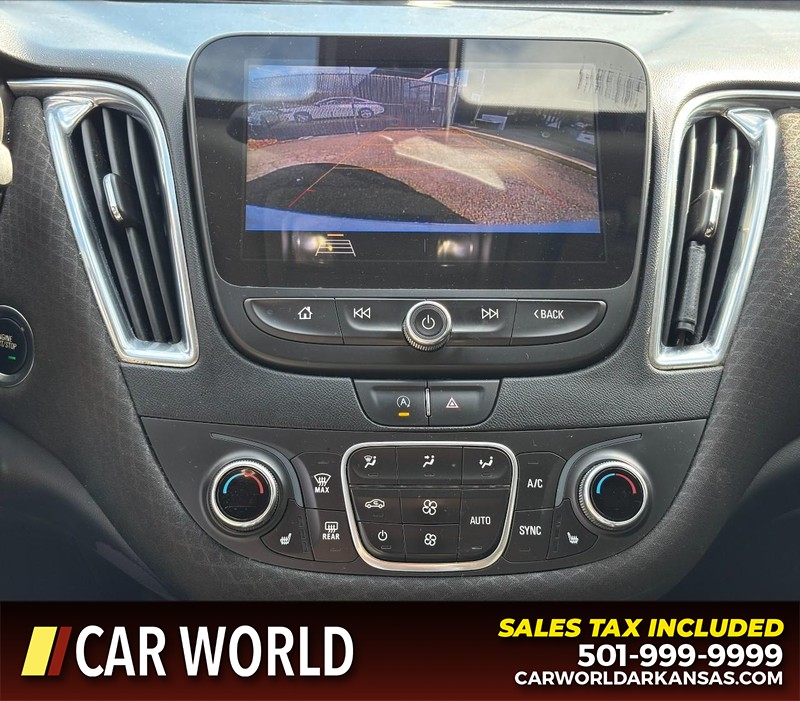 Chevrolet Malibu Vehicle Full-screen Gallery Image 18