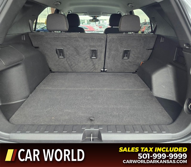 Chevrolet Equinox Vehicle Full-screen Gallery Image 13