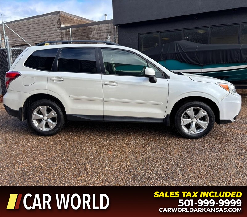 Subaru Forester Vehicle Full-screen Gallery Image 2