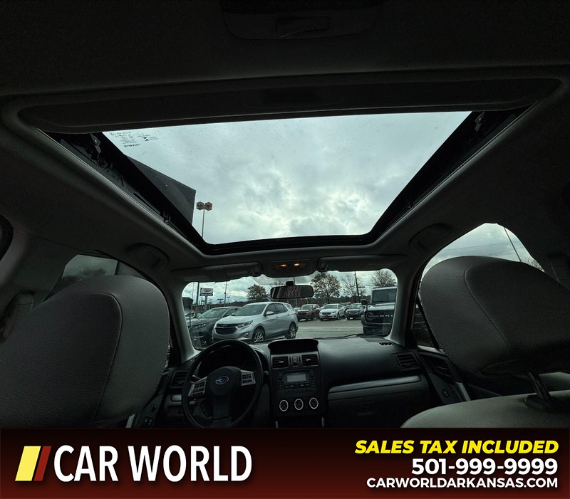 Subaru Forester Vehicle Full-screen Gallery Image 11