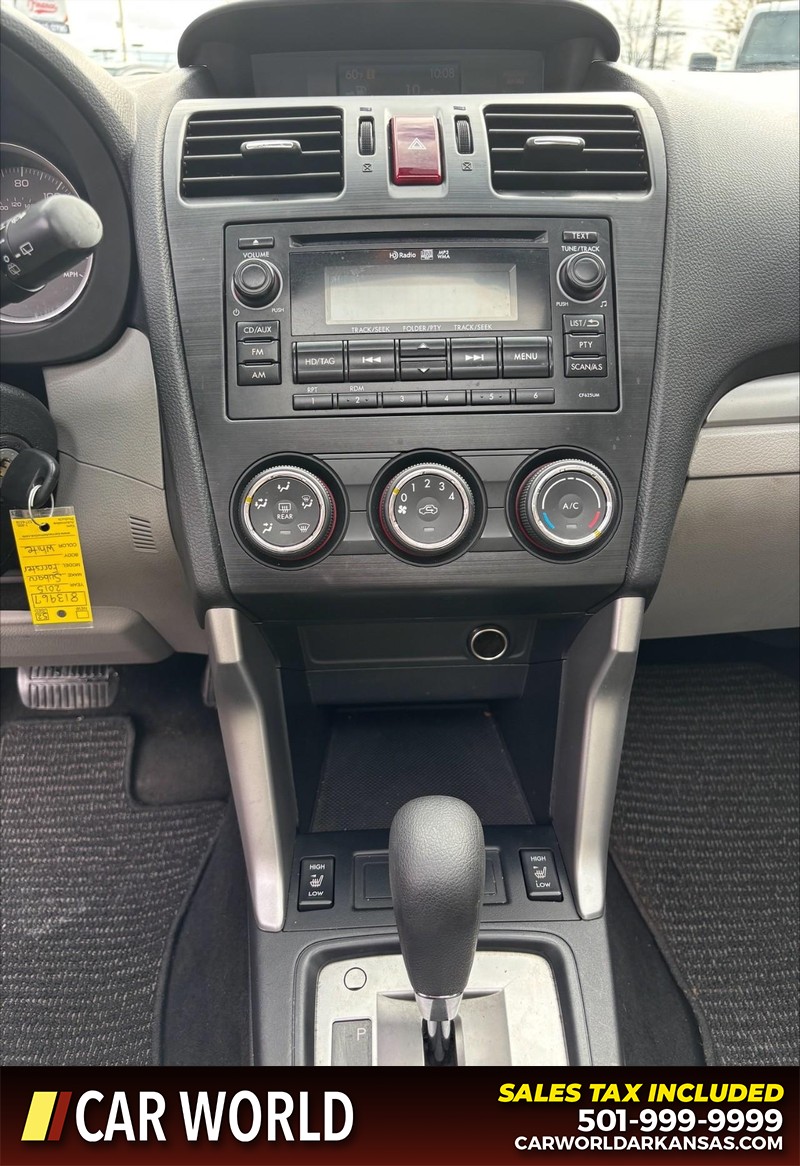 Subaru Forester Vehicle Full-screen Gallery Image 18