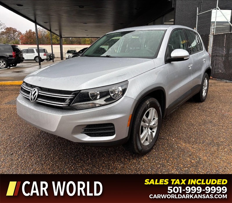 Volkswagen Tiguan Vehicle Full-screen Gallery Image 9