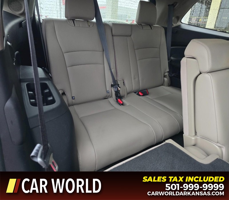 Honda Pilot Vehicle Full-screen Gallery Image 16