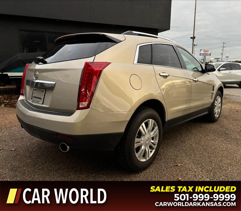 Cadillac SRX Vehicle Full-screen Gallery Image 3