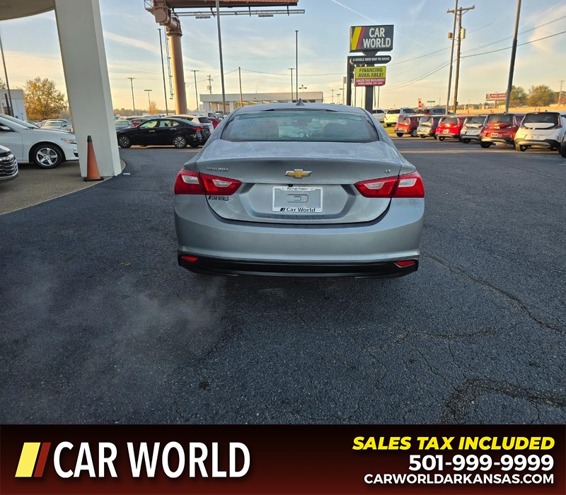 Chevrolet Malibu Vehicle Full-screen Gallery Image 5