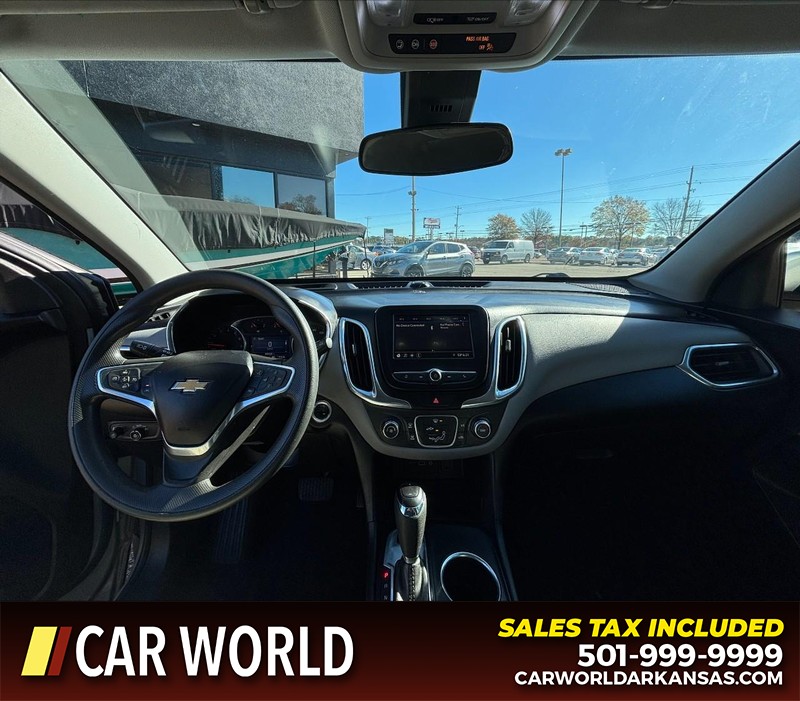 Chevrolet Equinox Vehicle Full-screen Gallery Image 16