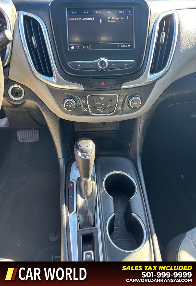 Chevrolet Equinox Vehicle Full-screen Gallery Image 17