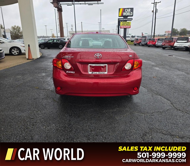 Toyota Corolla Vehicle Full-screen Gallery Image 5