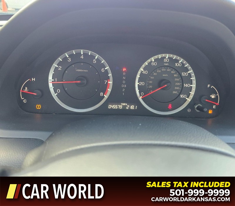 Honda Accord Sedan Vehicle Full-screen Gallery Image 16