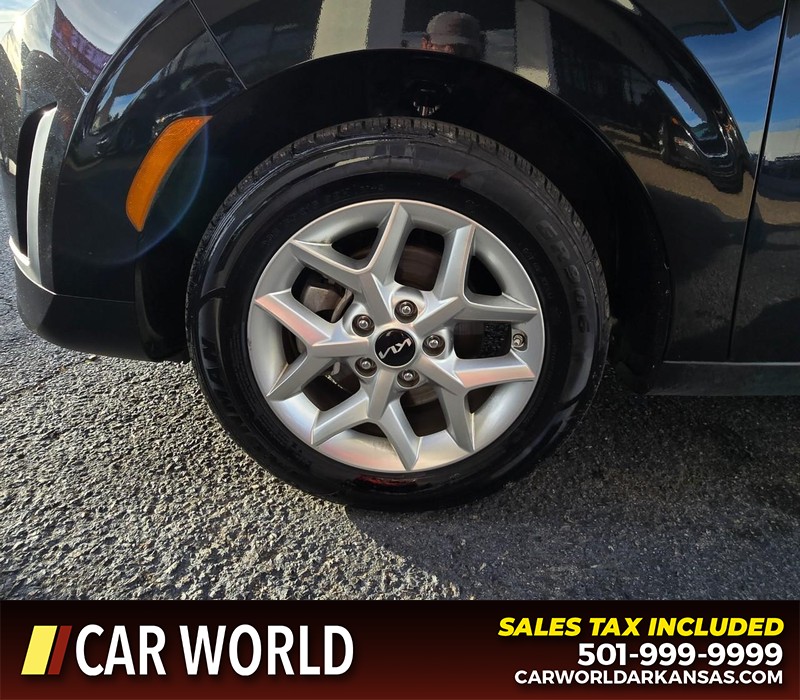 Kia Soul Vehicle Full-screen Gallery Image 6