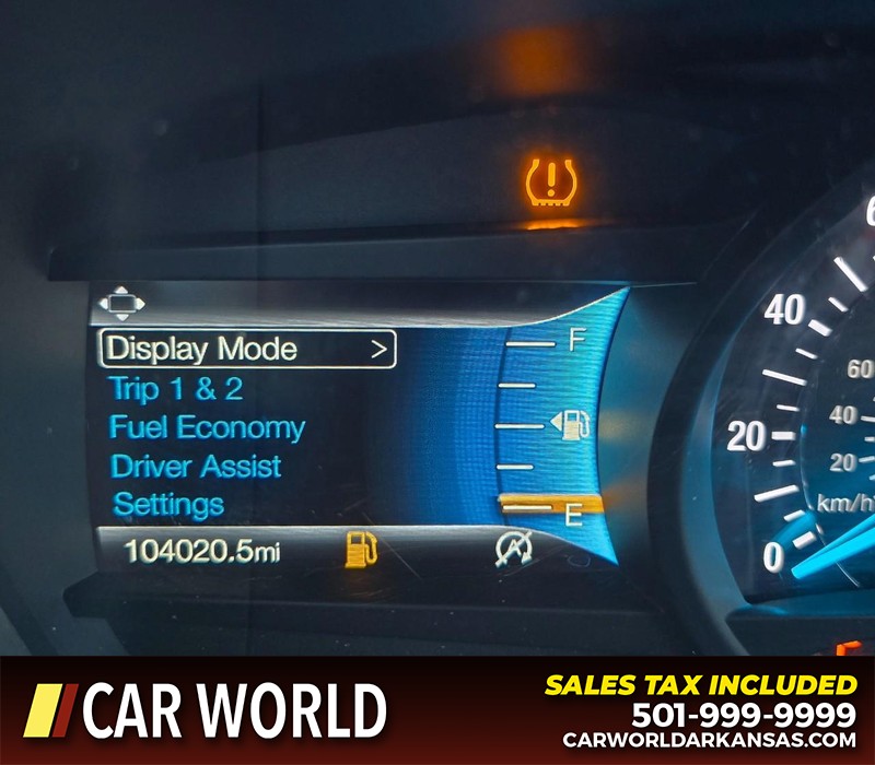 Ford Fusion Vehicle Full-screen Gallery Image 17