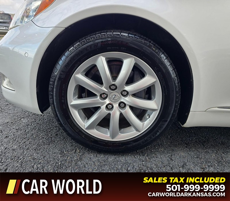 Lexus LS 460 Vehicle Full-screen Gallery Image 6