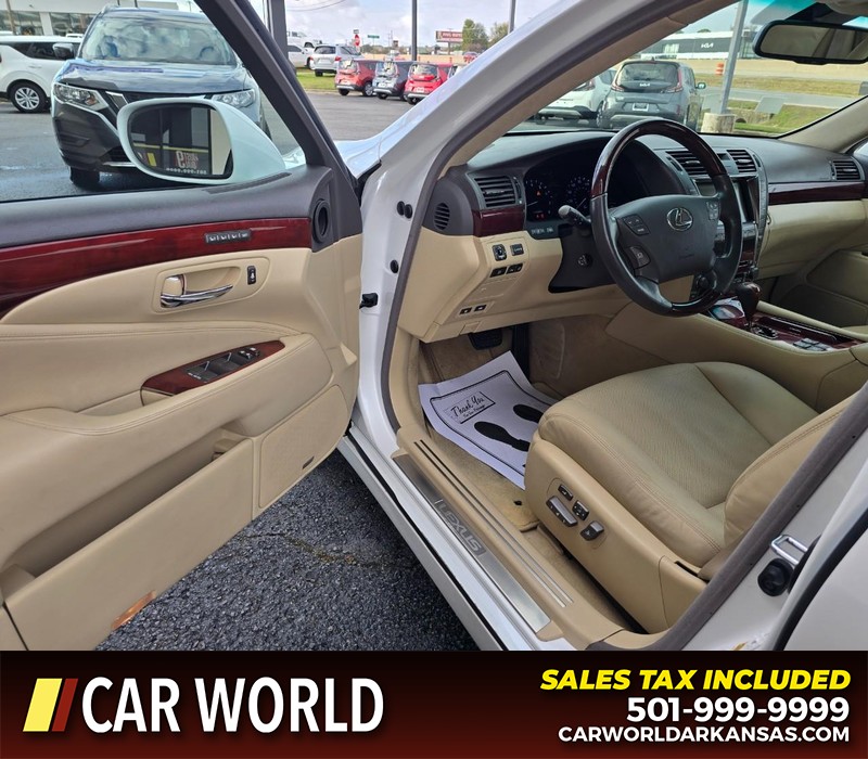 Lexus LS 460 Vehicle Full-screen Gallery Image 7