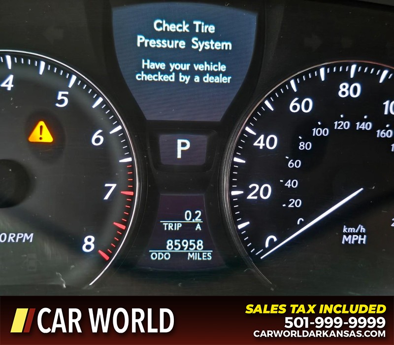 Lexus LS 460 Vehicle Full-screen Gallery Image 16