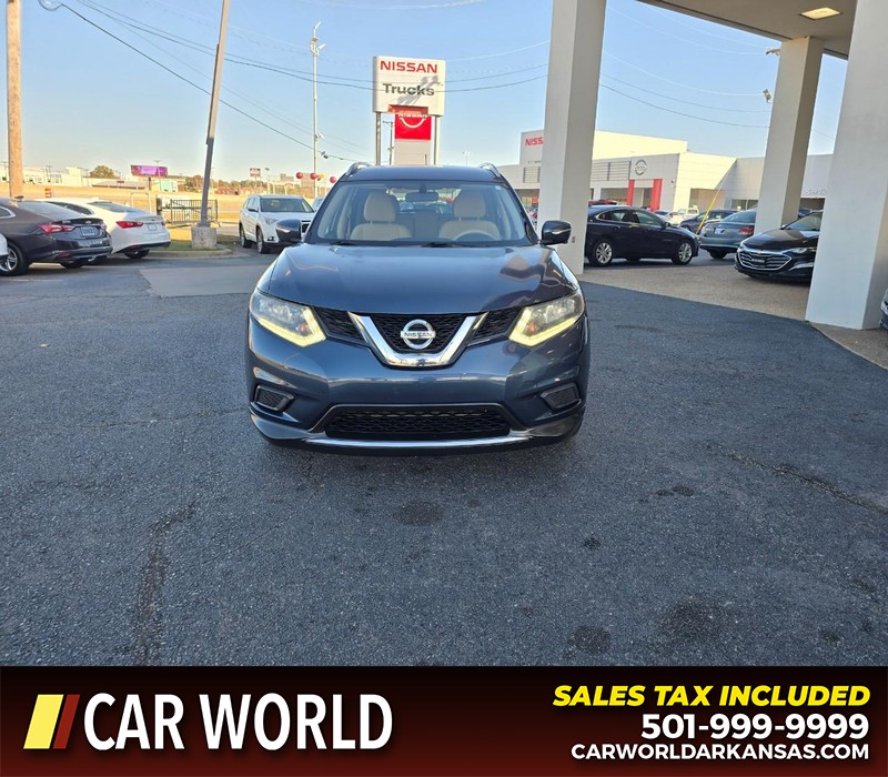 Nissan Rogue Vehicle Full-screen Gallery Image 2