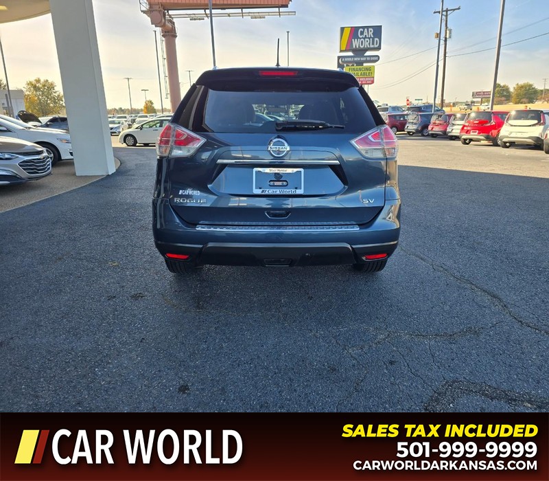 Nissan Rogue Vehicle Full-screen Gallery Image 5