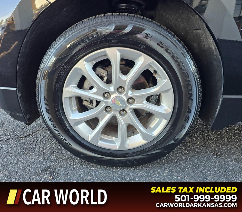 Chevrolet Equinox Vehicle Full-screen Gallery Image 6