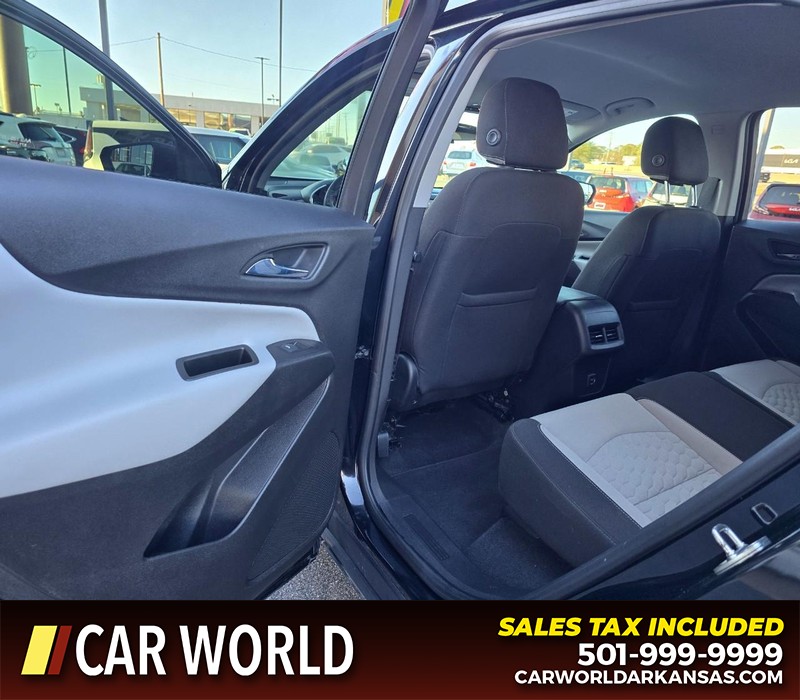 Chevrolet Equinox Vehicle Full-screen Gallery Image 9