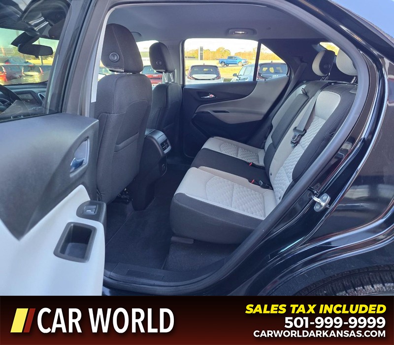 Chevrolet Equinox Vehicle Full-screen Gallery Image 10