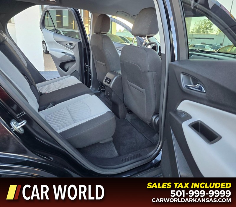 Chevrolet Equinox Vehicle Full-screen Gallery Image 12