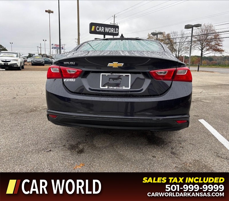 Chevrolet Malibu Vehicle Full-screen Gallery Image 4