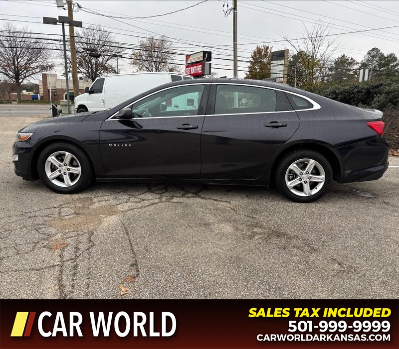 Chevrolet Malibu Vehicle Full-screen Gallery Image 8