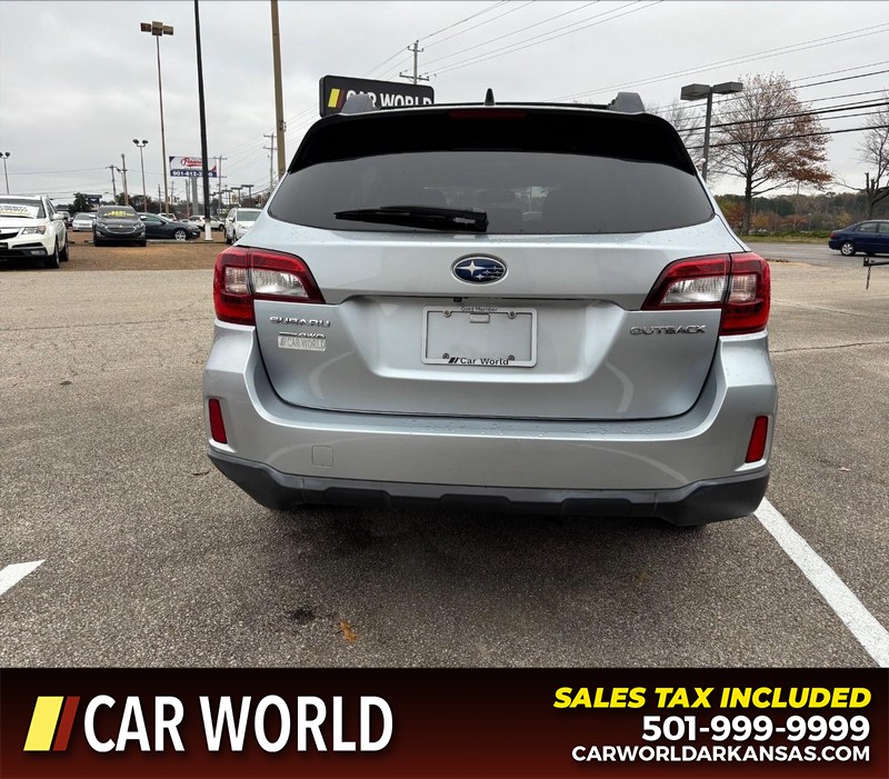 Subaru Outback Vehicle Full-screen Gallery Image 4